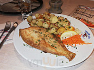 Beckmann - Fischspezialitaten - Restaurant Zur Erholung food