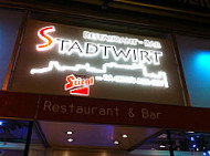 Restaurant & Bar Stadtwirt inside