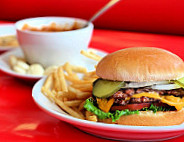 Steak N' Shake food