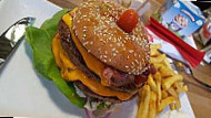 American Burger Lounge food