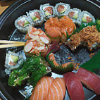 Mi Zai Sushi food