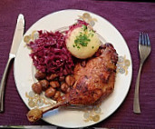 Alt Wiesbaden food