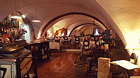 Taverna Dei Servi inside