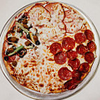 Pier 49 Pizza food