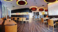 Roundabout Cafe Restaurant Lounge GmbH food