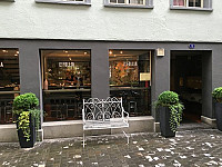 La Follia - Das Restaurant outside
