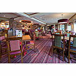 Brampton Hut Brewers Fayre inside