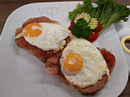 Café Koppelschleuse food