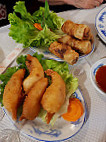 Le Restaurant Le Mekong food