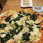 Ristorante-Pizzeria Adriano food