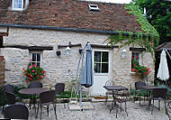 Auberge de Fontaine inside