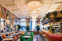 The Ivy Norwich Brasserie inside