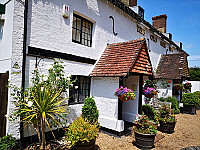 The Old Oak inside