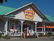 Connie`s Diner outside