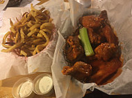 Flyers Wings & Grill food