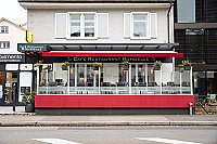 Café-Restaurant Rondelle outside