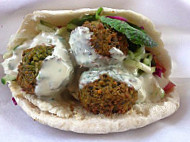 Falafel Mama food