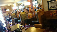 Bell Inn- Hungry Horse inside