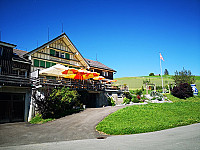 Gasthaus Alpenrose Hundwil outside