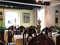 India Haus - Das Indische Spezialitaeten-Restaurant inside