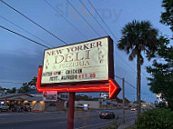 New Yorker Deli outside