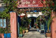 Le Jardin de Saradam outside