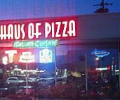 Doria's Haus Of Pizza outside