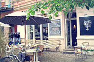 Cafe Neue Liebe food