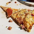 Tuchos Pizzaria food