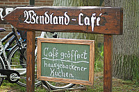 Wendland-Cafe` Satemin outside