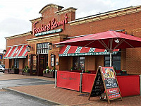 Frankie Benny's New York Italian Restaurant Bar outside