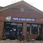 Cops And Doughnuts Capital Precinct inside