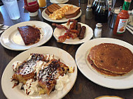 Anthony's Pancake House food