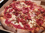 Buffalo Pizza And Wing Co food