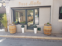 Pizza Malia inside