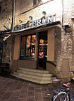 Le Café Brun outside