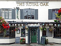 The Royal Oak outside