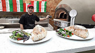 Pizzeria Di Napoli food