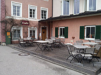 Cafe Schaumburger inside
