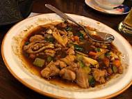 Yi Chinese Cuisine food