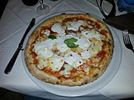 Pizzeria Carlo Alberto food