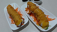 Hakozen Sushi food