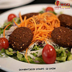 Dom Kebab Grill food