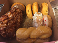 Baker's Dozen Donuts Coffee food