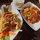 The Phad Thai food