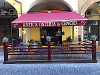 Antica Osteria Da Cencio inside