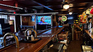 Peddler's Pub inside