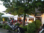 Golfplatz Iffeldorf Gmbh Co. Kg Gut Rettenberg Öffentliches Golfrestaurant inside