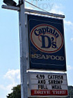 Captain D's inside