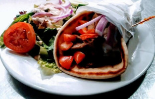 Mykonos Cafe Taverna food